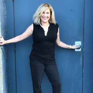 Meet your Posher, Lisa